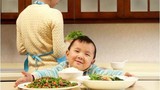 Con chậm tăng cân, cha mẹ nên biết những điều này