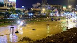 Ảnh: Sài Gòn ngập nặng vì mưa lớn kết hợp đỉnh triều