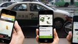 Thuê ôtô chạy Grab, Uber: 3 tháng bán luôn xe máy bù nợ