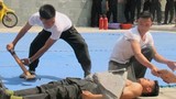“Trầm trồ” võ công của cảnh sát cơ động Đà Nẵng