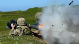 Căng thẳng Nga - NATO ngày càng nóng, lính Anh cập bến Ukraine