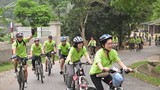 Giới trẻ Hà Nội đạp xe 132 km bảo vệ gấu