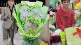 “Bó hoa” 120 triệu và loạt quà khủng fan tặng Hồ Văn Cường
