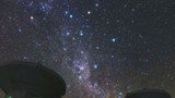 Ấn tượng cảnh thiên hà Milky Way rủ mình "xinh đẹp"