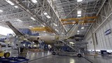 COVID-19: Khách hàng trì hoãn nhận máy bay, Airbus giảm tốc độ sản xuất