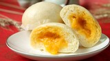 Trổ tài tự làm bánh bao kim sa sốt mạng 