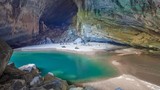 Mãn nhãn vẻ ngoạn mục của 10 hang động đẹp nhất thế giới 