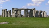 Tiết lộ chấn động về bãi đá Stonehenge: “Đồ chơi” của người khổng lồ? 