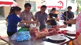 Dân Hà Nội đổ xô mua thịt lợn đồng giá 39.000 đồng/kg