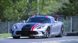 Sự hấp dẫn “chết người” từ “Hổ mang chúa” Dodge Viper ACR 