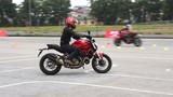 Học kỹ năng lái PKL an toàn cùng Ducati Riding Experience