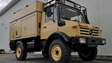 "Soi" xe cắm trại Unimog đầy sang chảnh hơn 4,9 tỷ đồng