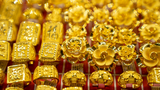 Giá vàng hôm nay 1/12: Vàng tăng giá nhưng chịu áp lực từ mức tăng GDP