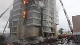 Kinh hoàng cháy lớn thiêu rụi tòa nhà 25 tầng