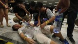 Hồng Kông: Cảnh sát tung ớt bột, đám đông biểu tình tan tác
