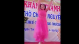Cô gái nhảy như “ma nhập” dậy sóng dân mạng