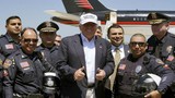 Ứng viên tổng thống Donald Trump thị sát biên giới Mỹ-Mexico