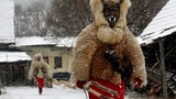 Kinh ngạc truyền thống Giáng sinh “hù dọa” trẻ em ở Séc