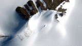 Xôn xao xác tàu UFO vùi trong tuyết ở Nam Cực