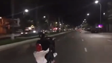 Video: Truy tìm hai “quái xế” bốc đầu xe trên cầu Rồng - Đà Nẵng