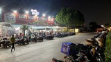 Hà Nội: Vỉa hè phường Định Công bị chiếm dụng cả ngày lẫn đêm