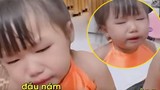 Video: Bé gái đang khóc nức nở, nghe mẹ hát bài tủ quẩy ngay tức thì