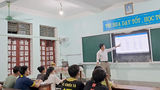 Giáo viên vùng cao Nghệ An dạy miễn phí cho học sinh cuối cấp