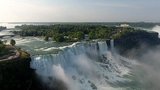 Cảnh tượng không tin nổi khi ngắm thác Niagara từ trên cao
