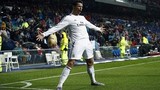 Ronaldo và pha ăn mừng bàn thắng kiểu siêu nhân gây sốt