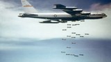 Pháo đài bay B-52 phô diễn kỹ năng ném bom rải thảm