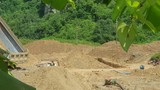 Hòa Bình: Xây dựng công trình nông thôn mới bằng đất “lậu”?