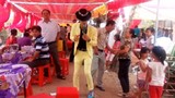 Bản sao của Michael Jackson hát đám cưới ở Việt Nam