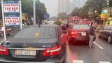 Vụ 2 xe Mercedes trùng biển số tại Hà Nội: Ai là chủ xe thật?
