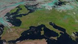 Ảnh vệ tinh cho thấy châu Âu đang bị thiêu đốt trong đợt nắng nóng kỷ lục