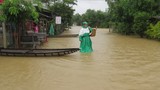 Mưa lũ lớn miền Trung: Áp thấp lại xuất hiện, nguy cơ lũ chồng lũ