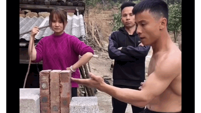 Video: Biểu diễn “cú đấm 1 inch”, võ sĩ Trung Quốc bị chê làm trò hề