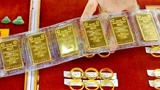 Giá vàng tăng sốc, giảm sâu: Nên bỏ độc quyền vàng miếng SJC?