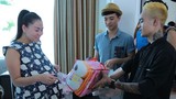 Top 8 Vietnam Idol tới nhà riêng thăm bà bầu Thu Minh