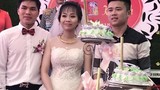 Hội bạn thân của chú rể mừng cưới bằng 3 bao tải thóc