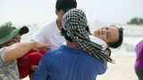 Việt Hương bị chấn thương vì quay cảnh mạo hiểm treo mình trên không