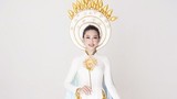 Ngắm trang phục dân tộc đẹp nền nã của Nguyễn Thúc Thùy Tiên 