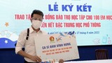 Đàm Vĩnh Hưng giễu bà Phương Hằng “đời không như là thơ”