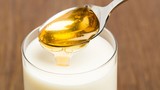 Ngăn ngừa lão hóa bằng cách uống sữa mật ong mỗi ngày