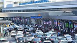 Vì sao Cục Hàng không đề xuất dừng phu phí vào sân bay?