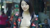 “Thiên thần nội y Nhật Bản” diện bikini dạo phố Hà Nội 