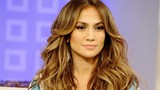 Jennifer Lopez kiếm gần 40 tỷ trong một tiếng