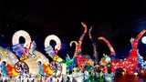 Chùm ảnh: Lung linh lễ hội lồng đèn khổng lồ tại Sài Gòn