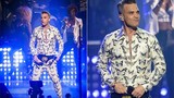 Robbie Williams thản nhiên khoe quần chip trên sân khấu