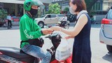 Hà Nội chính thức dừng hoạt động ‘xe ôm công nghệ’ và shipper giao hàng