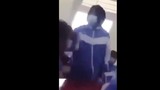 Lại xuất hiện clip nữ sinh đánh bạn ngay trong lớp học ở Quảng Bình